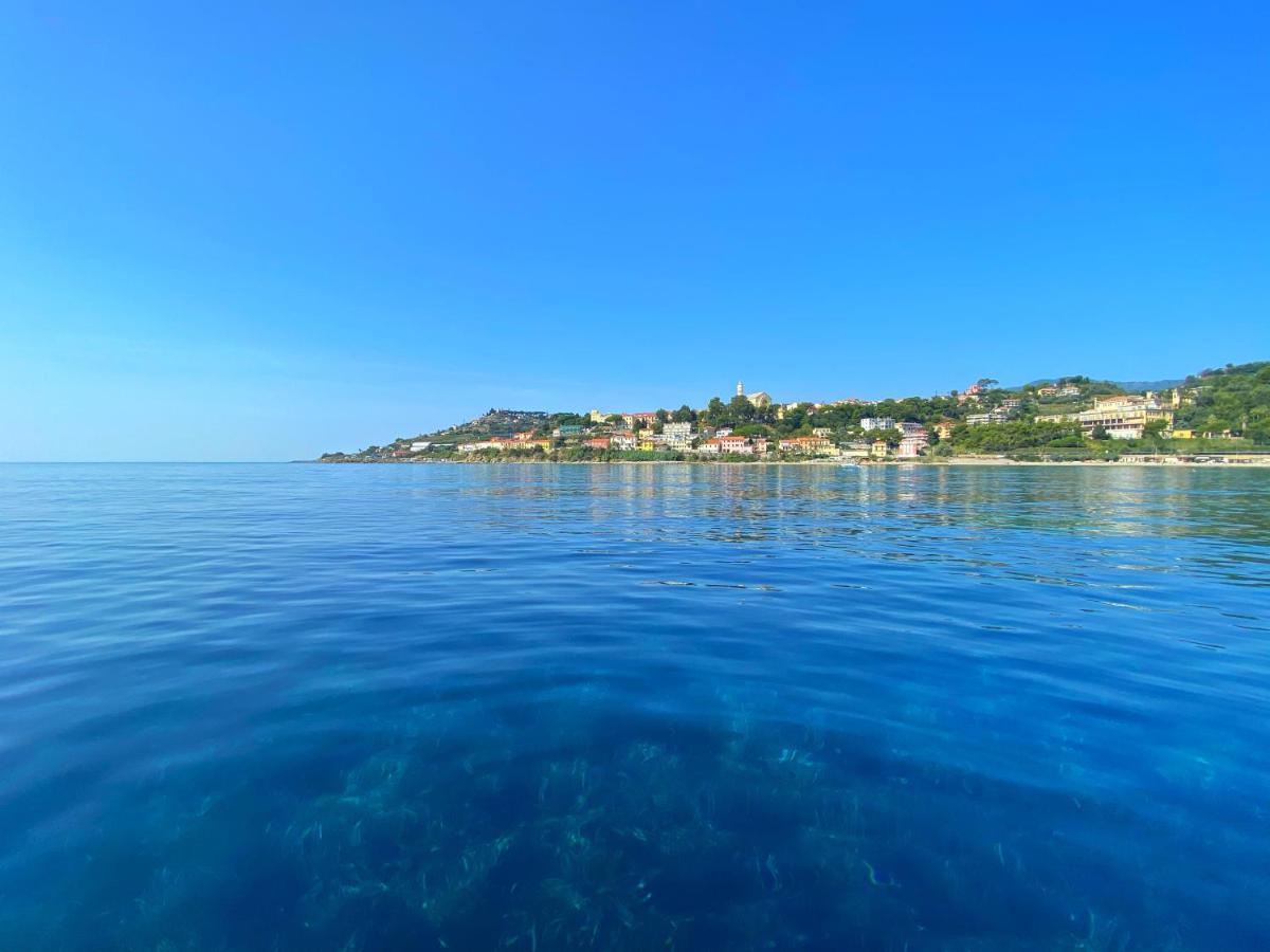 Luxury Tugurio Villa Arma di Taggia Kültér fotó